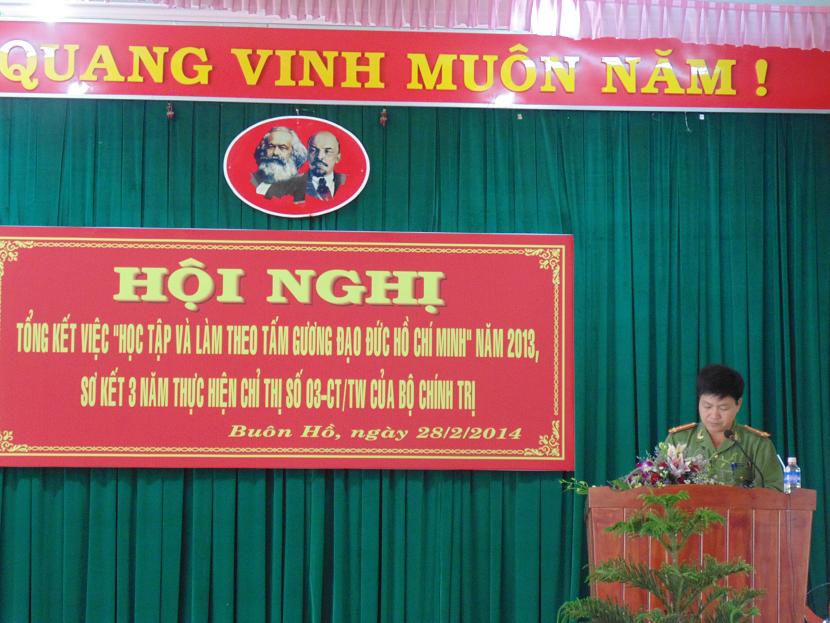 Công an thị xã Buôn Hồ với việc thực hiện 6 điều Bác Hồ dạy CAND trong việc thực hiện nhiệm vụ, nhất là văn hóa ứng xử với nhân dân