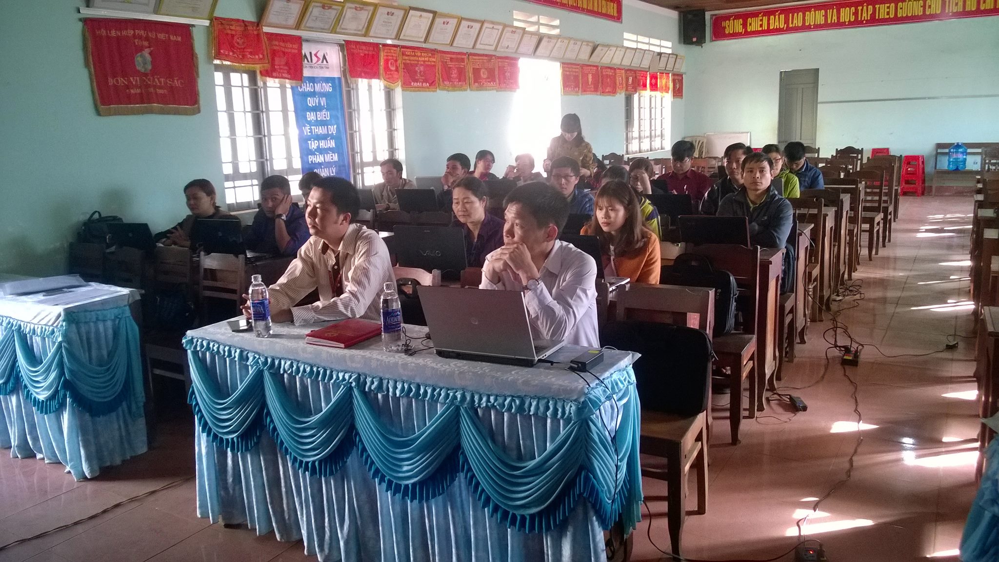 Tập huấn kiến thức về công nghệ thông tin cho cán bộ công chức
