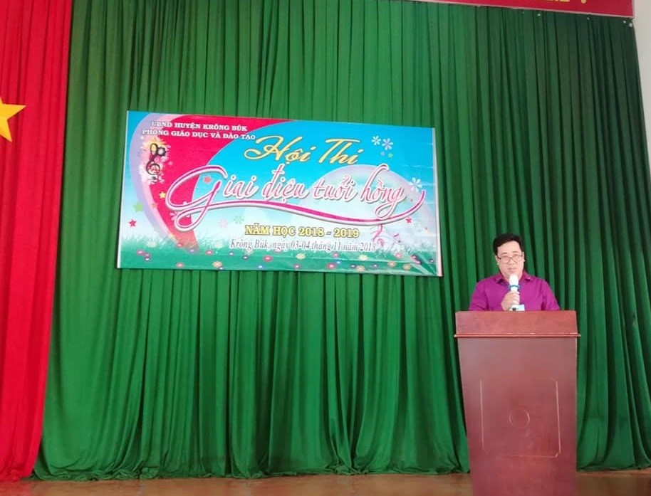 Hội thi “Giai điệu tuổi hồng” chào mừng kỷ niệm 35 năm ngày Nhà giáo Việt Nam (20/11/1982-20/11/2018)