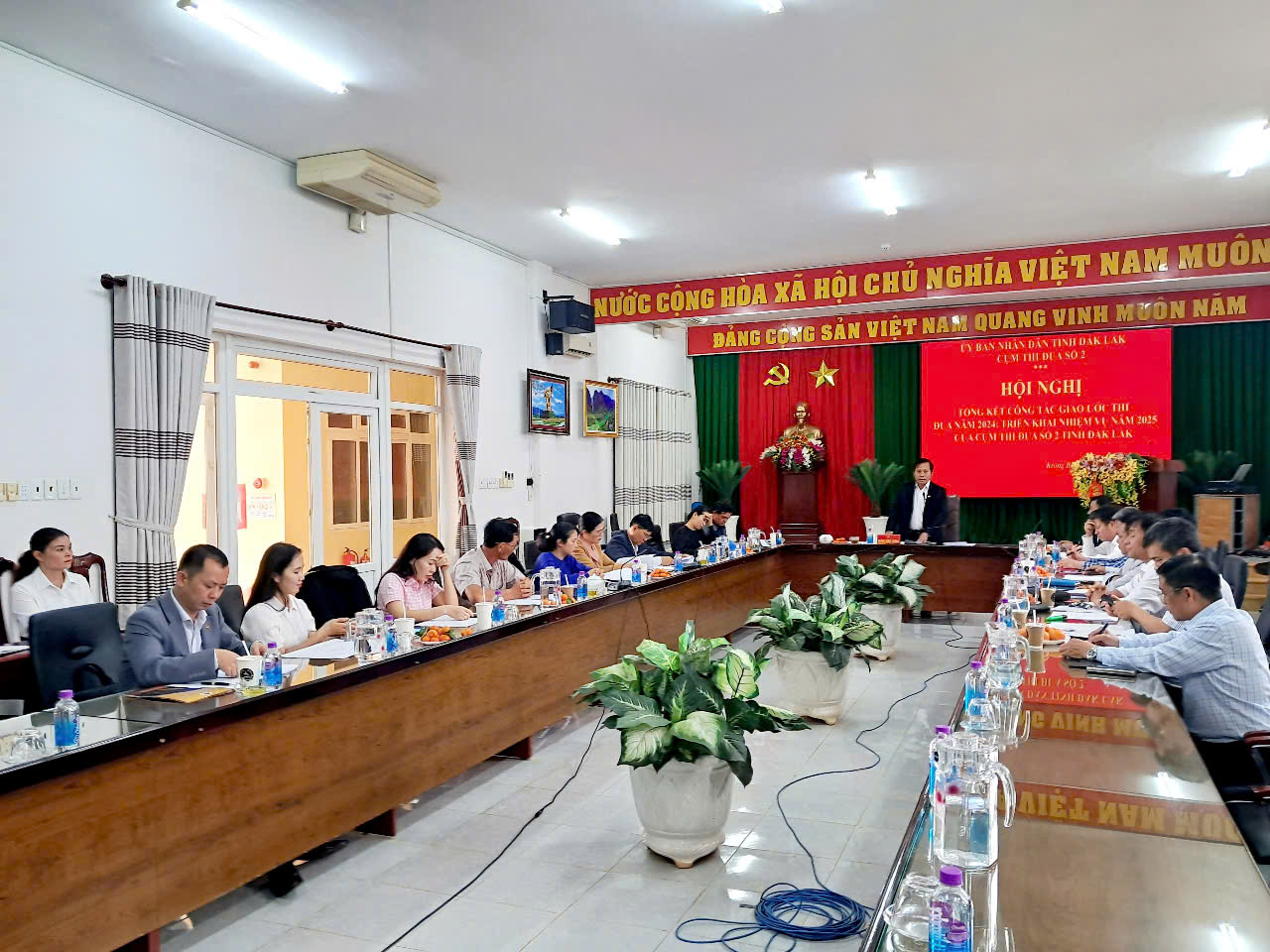 Cụm thi đua số 02 của tỉnh tổ chức Hội nghị tổng kết công tác giao ước thi đua và ký giao ước thi đua năm 2025 tại huyện Krông Búk