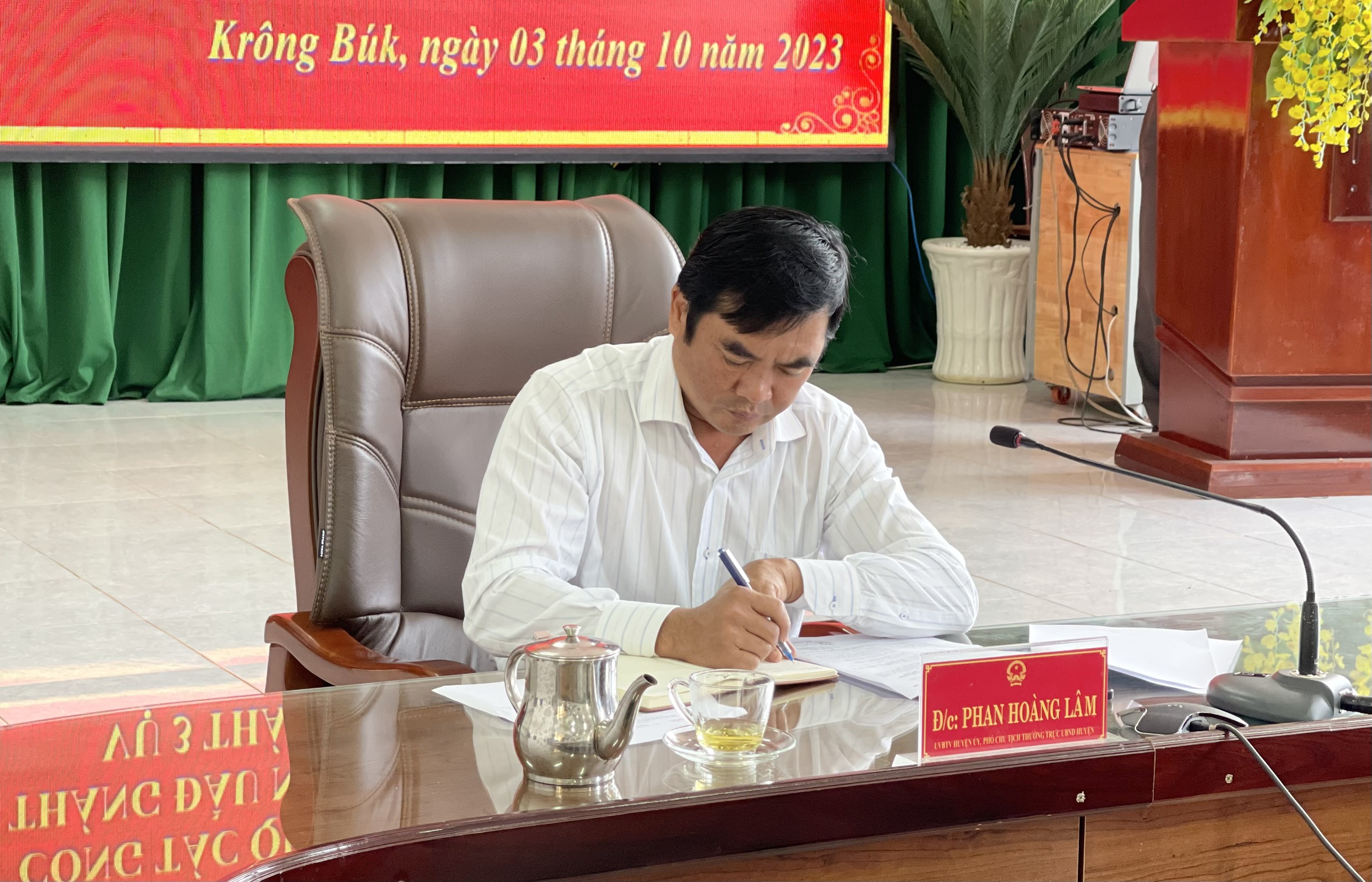 Hội nghị đánh giá công tác quản lý Nhà nước về lĩnh vực đất đai 9 tháng, triển khai phương hướng, nhiệm vụ 3 tháng cuối năm 2023